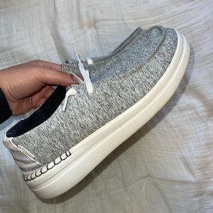 Hey dude Wendy rise shoes